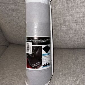 ‎Memory Foam Wedge Seat Cushion Home/Car/Office